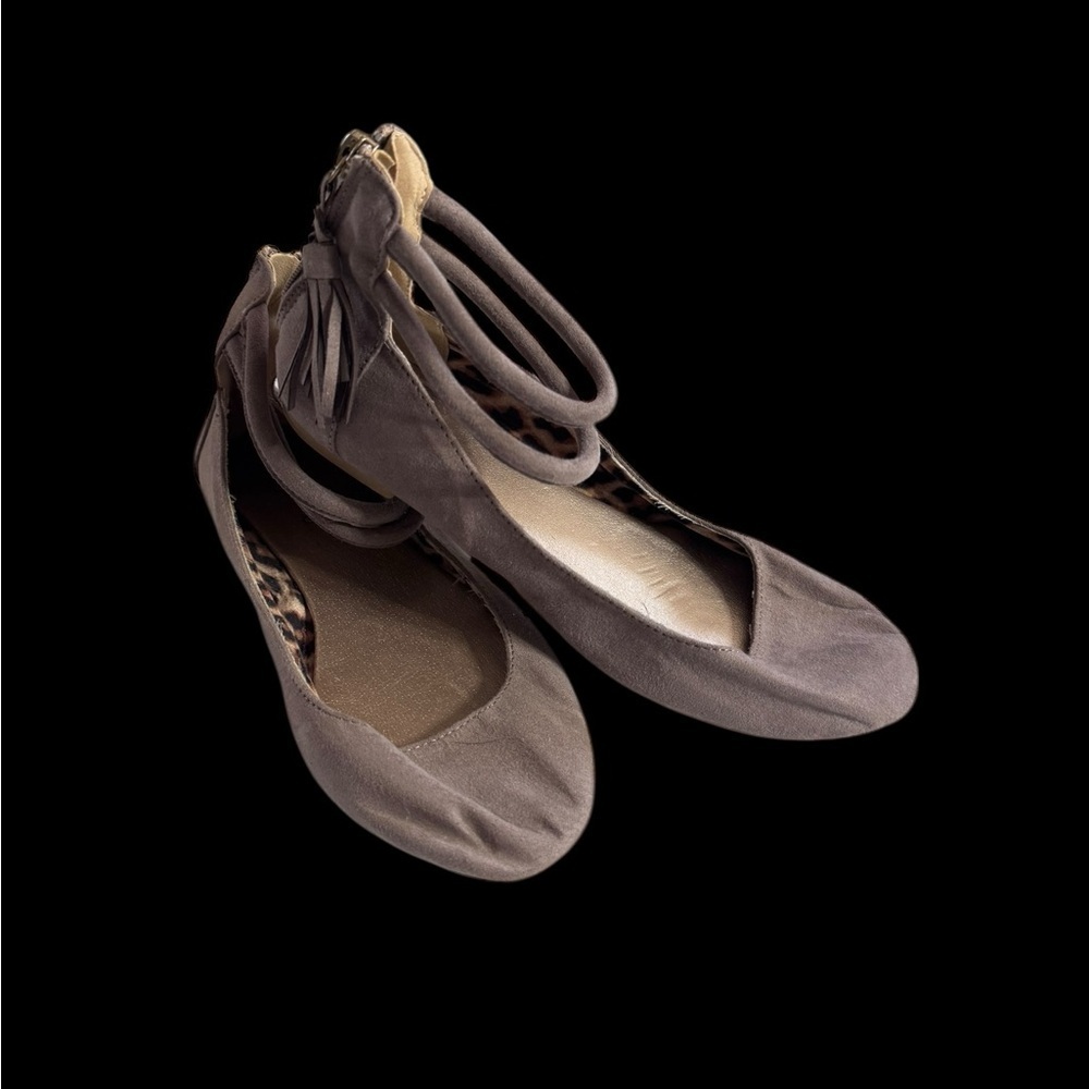 EUC Qupid  zipper ballet flats size 5.5